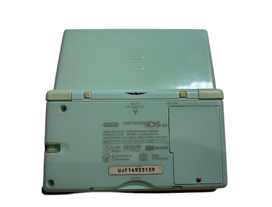 Lyseblå Nintendo DS Lite