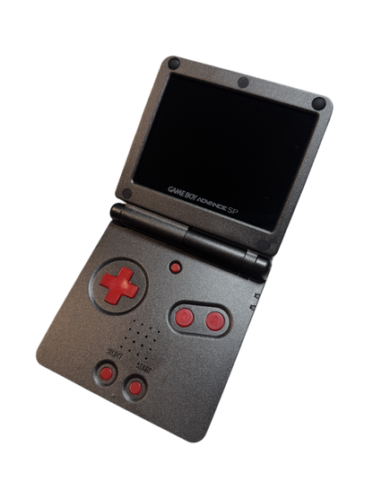 IPS V3 modifisert GameBoy Advance SP med ny ladekabel