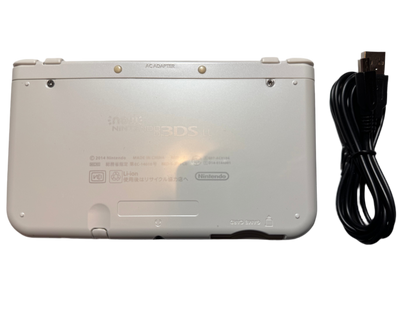 Moddet Nintendo New 3DS Xl med ny ladekabel