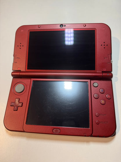 Moddet Nintendo New 3DS Xl med ny ladekabel