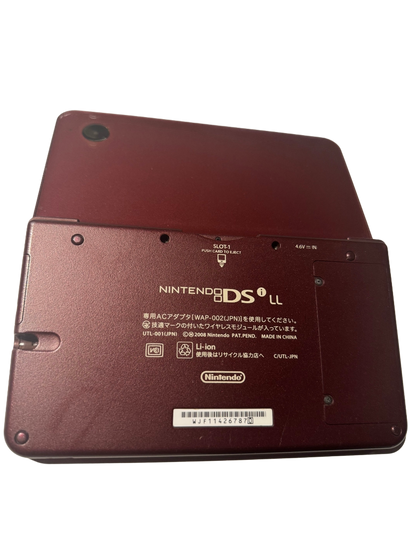 Moddet Nintendo DSI XL med ny ladekabel