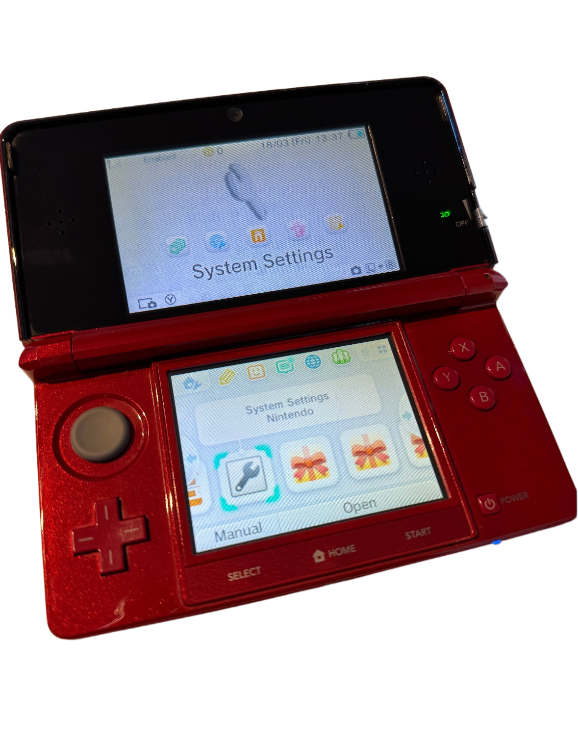 Modded Nintendo 3DS with new charging cable