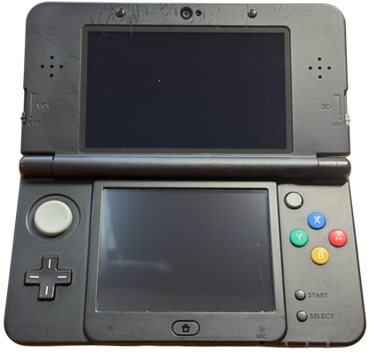Svart moddet Nintendo New 3DS med ny ladekabel